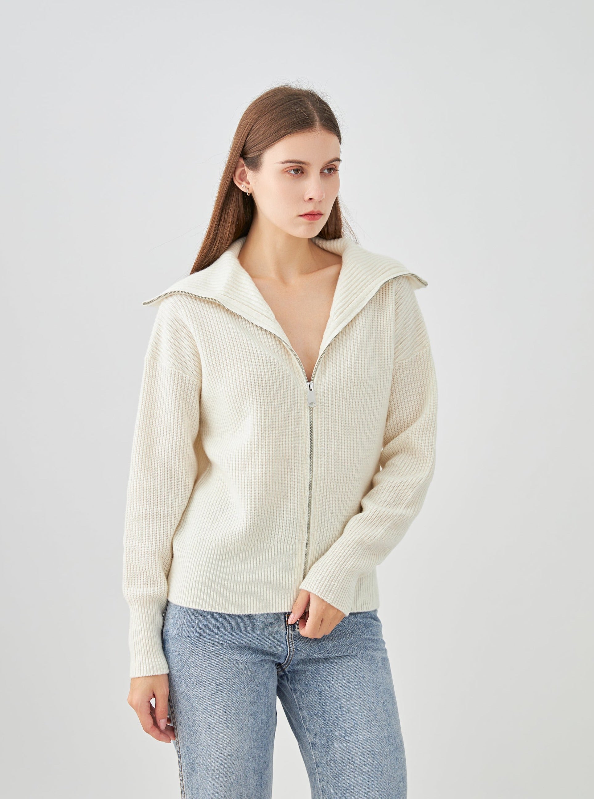Gilet col montant zippé en cachemire 4 fils
