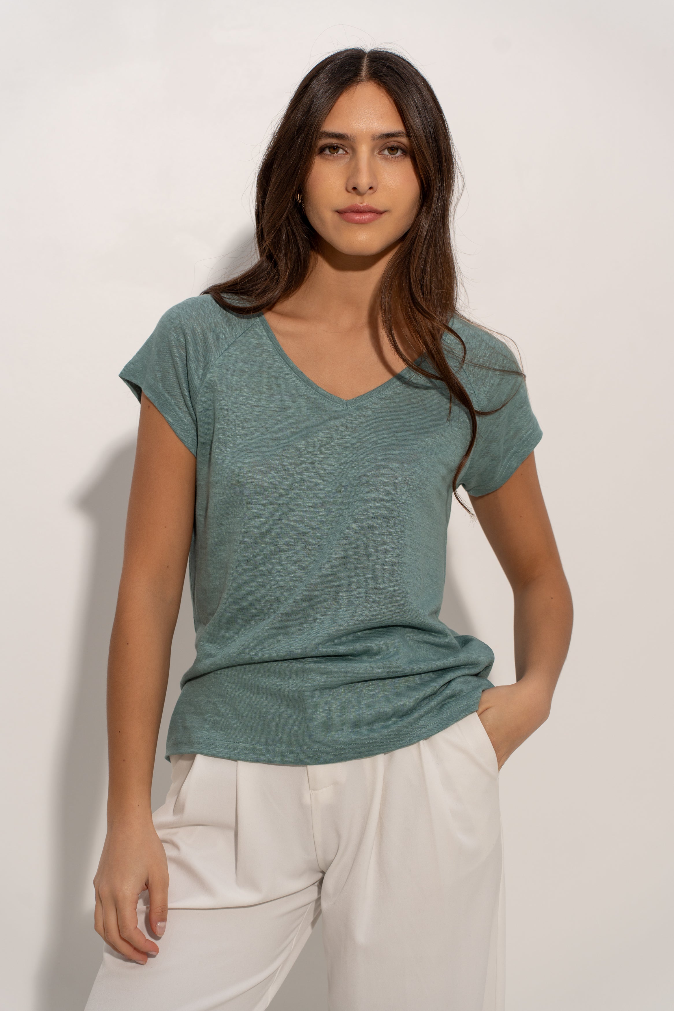 T-shirt V manche raglan en lin