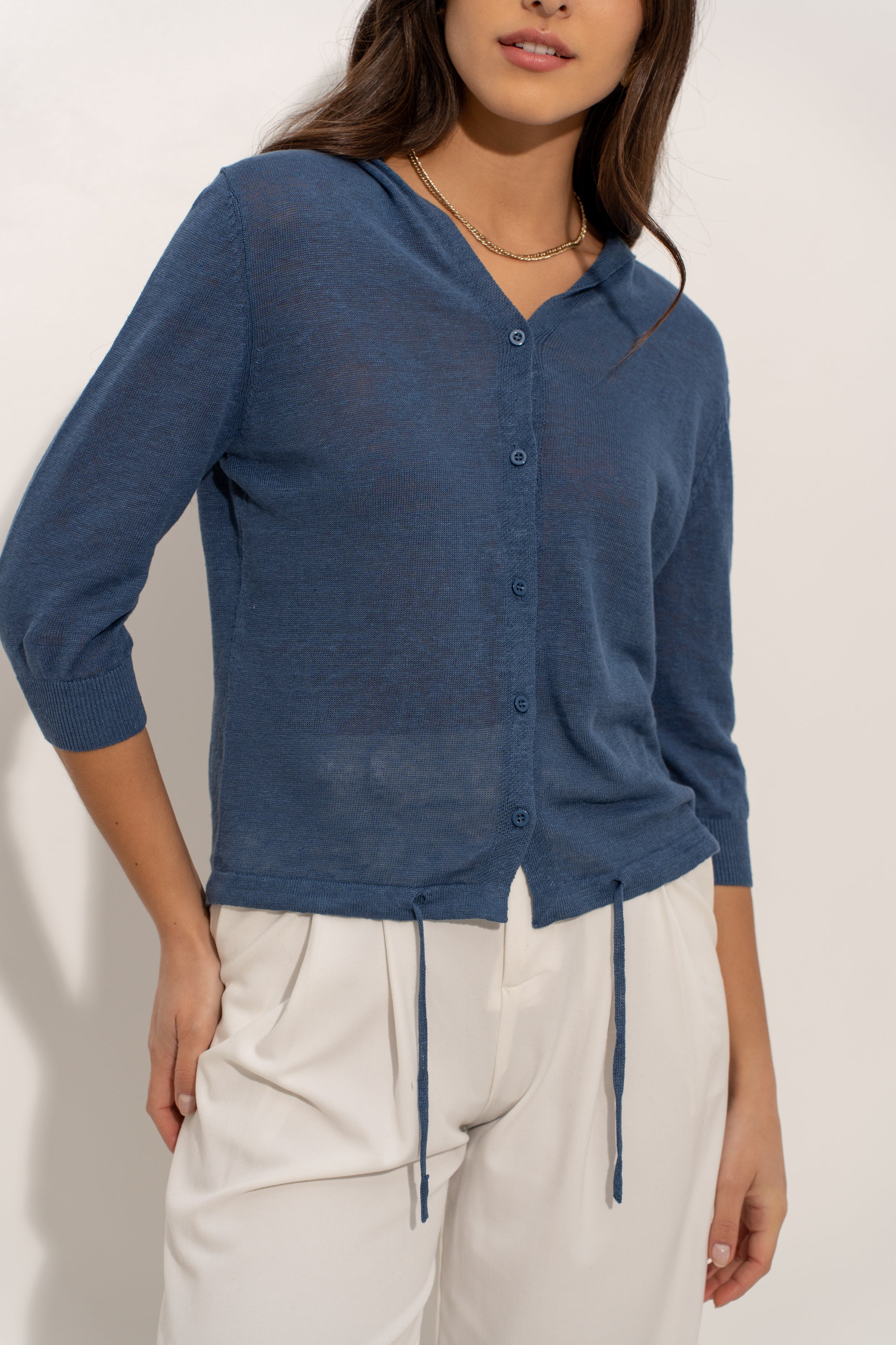 Gilet avec capuche en lin tricoté