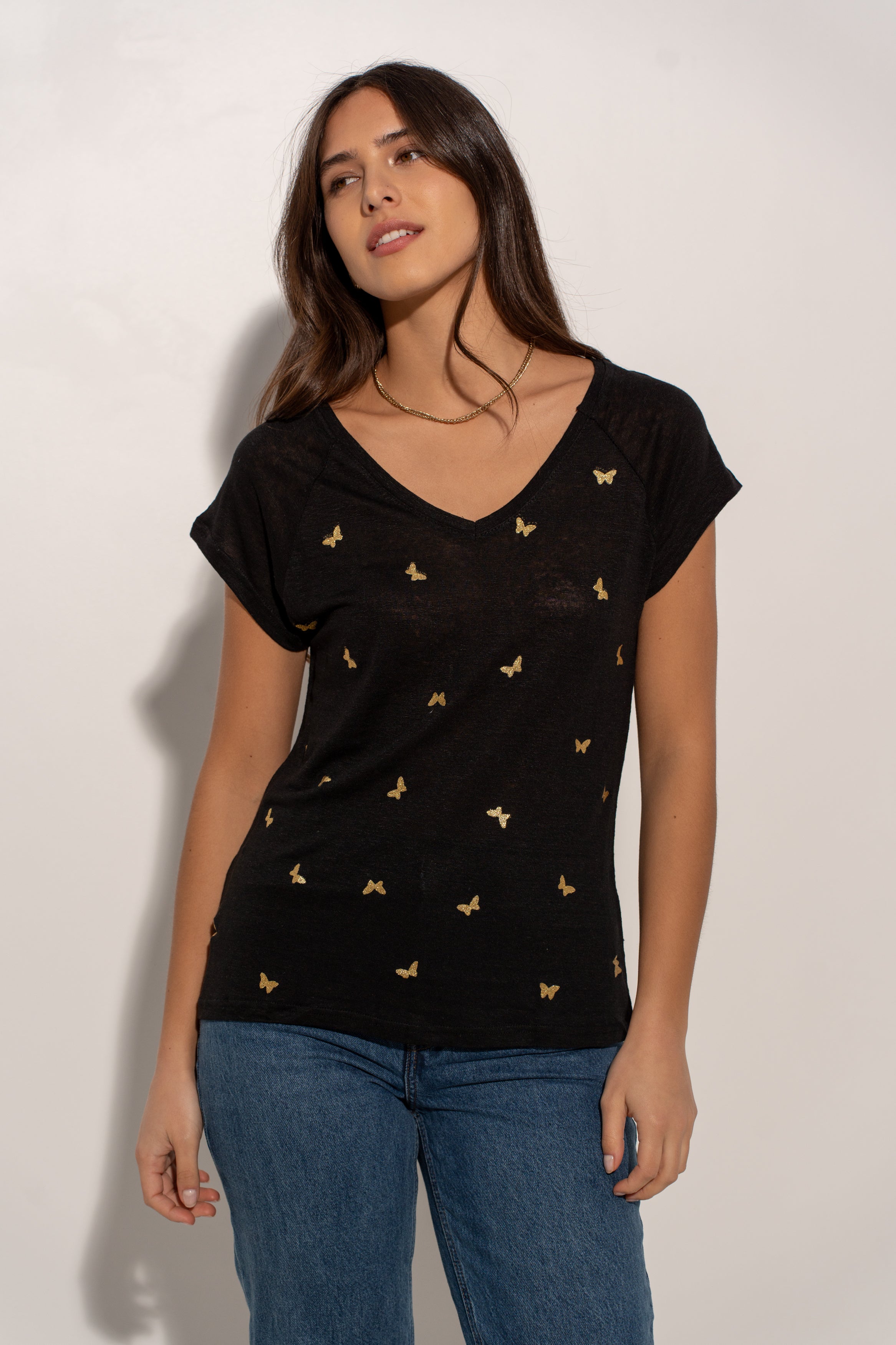 T-shirt V lin impression papillons