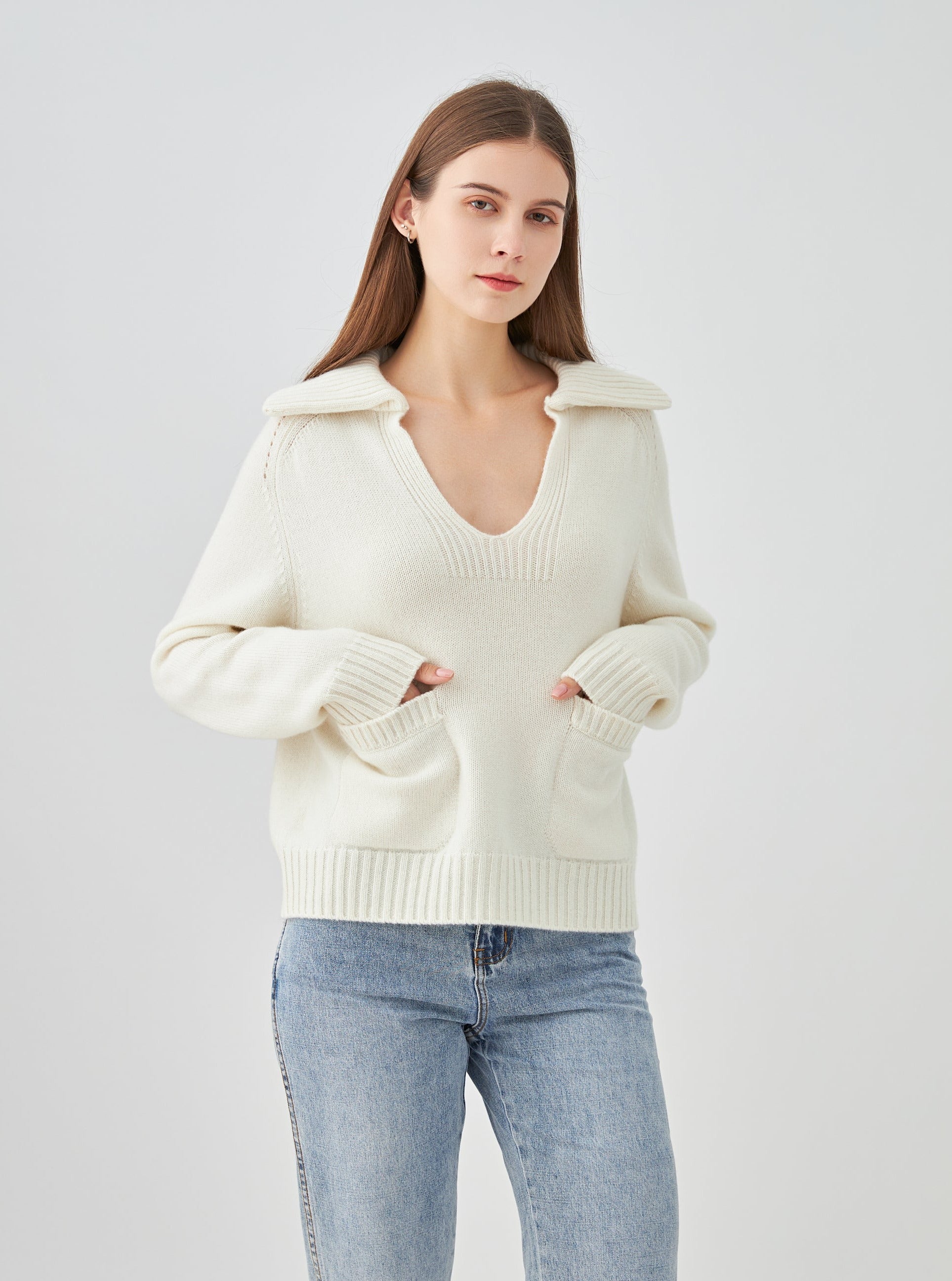 Pull polo col V à poches en cachemire 4 fils
